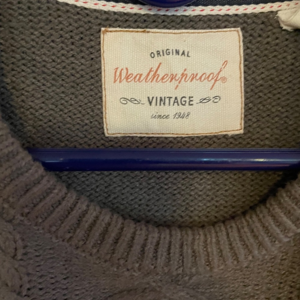 Sweater - Picture 2 of 2